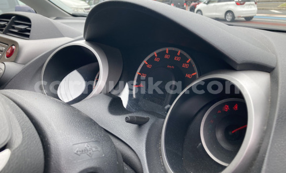 Nunua Ilio tumika Honda Fit Bluu Gari ndani ya Beitbridge nchini Matabeleland Kusini Nunua Ilio tumika Honda Fit Bluu Gari ndani ya Beitbridge nchini Matabeleland Kusini