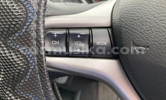 Nunua Ilio tumika Honda Fit Bluu Gari ndani ya Beitbridge nchini Matabeleland Kusini Nunua Ilio tumika Honda Fit Bluu Gari ndani ya Beitbridge nchini Matabeleland Kusini