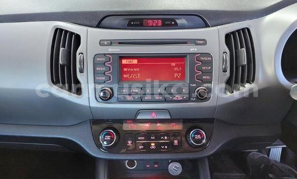 Acheter Occasion Voiture Kia Sportage Gris à Beitbridge, Matabeleland South Acheter Occasion Voiture Kia Sportage Gris à Beitbridge, Matabeleland South