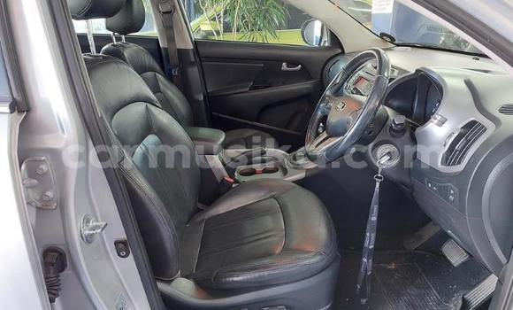 Acheter Occasion Voiture Kia Sportage Gris à Beitbridge, Matabeleland South Acheter Occasion Voiture Kia Sportage Gris à Beitbridge, Matabeleland South