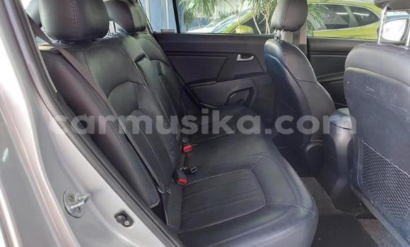 Acheter Occasion Voiture Kia Sportage Gris à Beitbridge, Matabeleland South Acheter Occasion Voiture Kia Sportage Gris à Beitbridge, Matabeleland South