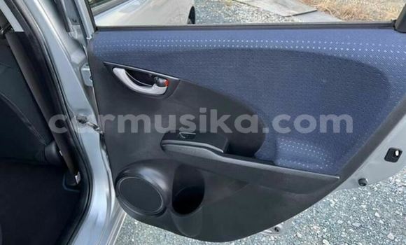 Tenga Tsaru Honda Fit Sirivha Mota in Beitbridge in Matabeleland South Tenga Tsaru Honda Fit Sirivha Mota in Beitbridge in Matabeleland South