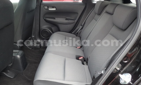 Acheter Occasion Voiture Honda Fit Noir à Beitbridge, Matabeleland South Acheter Occasion Voiture Honda Fit Noir à Beitbridge, Matabeleland South