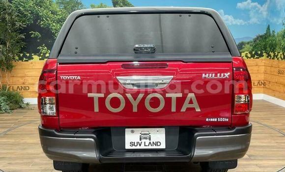 Tenga Tsaru Toyota Hilux Tsvuku Mota in Beitbridge in Matabeleland South Tenga Tsaru Toyota Hilux Tsvuku Mota in Beitbridge in Matabeleland South