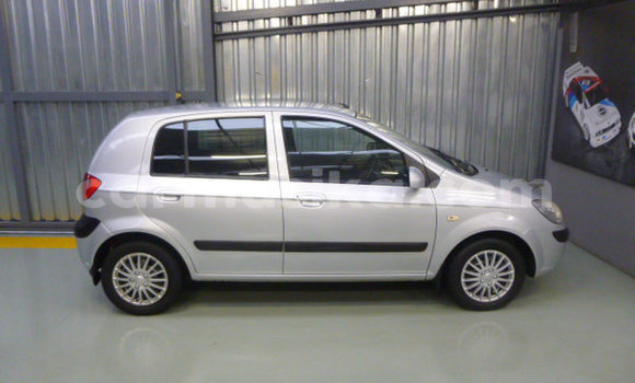 Buy Used Hyundai Getz Silver Car in Beitbridge in Matabeleland South Buy Used Hyundai Getz Silver Car in Beitbridge in Matabeleland South