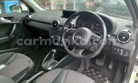 Nunua Ilio tumika Audi A1 Nyeupe Gari ndani ya Beitbridge nchini Matabeleland Kusini Nunua Ilio tumika Audi A1 Nyeupe Gari ndani ya Beitbridge nchini Matabeleland Kusini