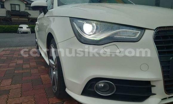 Nunua Ilio tumika Audi A1 Nyeupe Gari ndani ya Beitbridge nchini Matabeleland Kusini Nunua Ilio tumika Audi A1 Nyeupe Gari ndani ya Beitbridge nchini Matabeleland Kusini