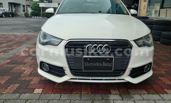 Nunua Ilio tumika Audi A1 Nyeupe Gari ndani ya Beitbridge nchini Matabeleland Kusini Nunua Ilio tumika Audi A1 Nyeupe Gari ndani ya Beitbridge nchini Matabeleland Kusini