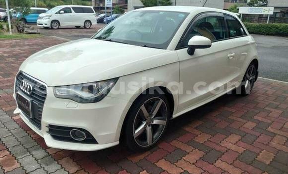 Nunua Ilio tumika Audi A1 Nyeupe Gari ndani ya Beitbridge nchini Matabeleland Kusini Nunua Ilio tumika Audi A1 Nyeupe Gari ndani ya Beitbridge nchini Matabeleland Kusini