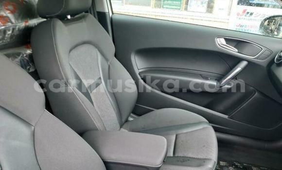 Nunua Ilio tumika Audi A1 Nyeupe Gari ndani ya Beitbridge nchini Matabeleland Kusini Nunua Ilio tumika Audi A1 Nyeupe Gari ndani ya Beitbridge nchini Matabeleland Kusini