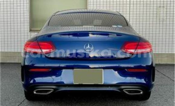 Tenga Tsaru Mercedes‒Benz C–Class Bhuruu Mota in Beitbridge in Matabeleland South Tenga Tsaru Mercedes‒Benz C–Class Bhuruu Mota in Beitbridge in Matabeleland South