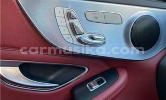 Tenga Tsaru Mercedes‒Benz C–Class Bhuruu Mota in Beitbridge in Matabeleland South Tenga Tsaru Mercedes‒Benz C–Class Bhuruu Mota in Beitbridge in Matabeleland South