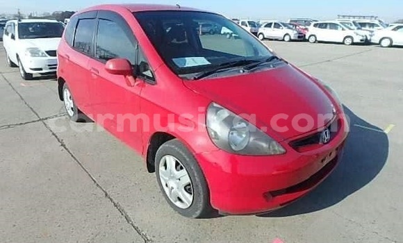 Acheter Occasion Voiture Honda Fit Rouge à Beitbridge, Matabeleland South Acheter Occasion Voiture Honda Fit Rouge à Beitbridge, Matabeleland South