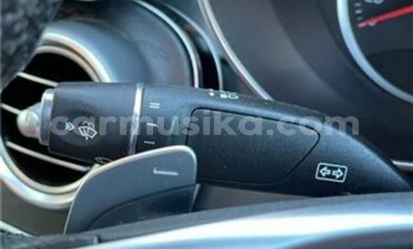 Tenga Tsaru Mercedes‒Benz C–Class Bhuruu Mota in Beitbridge in Matabeleland South Tenga Tsaru Mercedes‒Benz C–Class Bhuruu Mota in Beitbridge in Matabeleland South