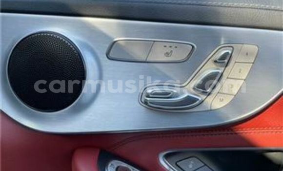 Tenga Tsaru Mercedes‒Benz C–Class Bhuruu Mota in Beitbridge in Matabeleland South Tenga Tsaru Mercedes‒Benz C–Class Bhuruu Mota in Beitbridge in Matabeleland South