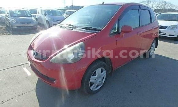 Acheter Occasion Voiture Honda Fit Rouge à Beitbridge, Matabeleland South Acheter Occasion Voiture Honda Fit Rouge à Beitbridge, Matabeleland South