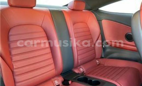 Tenga Tsaru Mercedes‒Benz C–Class Bhuruu Mota in Beitbridge in Matabeleland South Tenga Tsaru Mercedes‒Benz C–Class Bhuruu Mota in Beitbridge in Matabeleland South