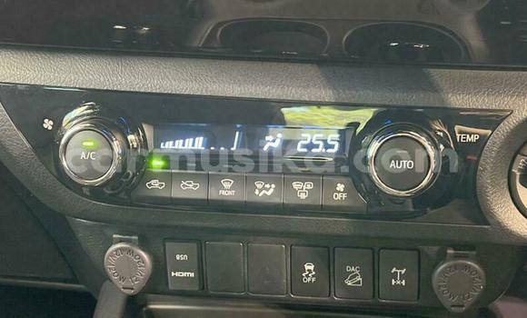 Buy Used Toyota Hilux White Car in Beitbridge in Matabeleland South Buy Used Toyota Hilux White Car in Beitbridge in Matabeleland South