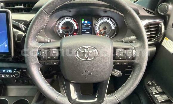 Buy Used Toyota Hilux White Car in Beitbridge in Matabeleland South Buy Used Toyota Hilux White Car in Beitbridge in Matabeleland South