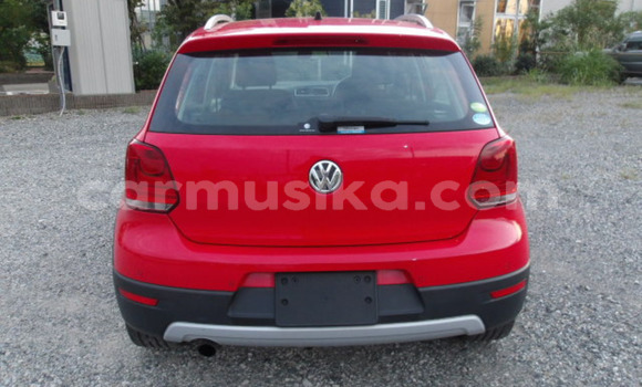 Tenga Tsaru Volkswagen Polo Tsvuku Mota in Beitbridge in Matabeleland South Tenga Tsaru Volkswagen Polo Tsvuku Mota in Beitbridge in Matabeleland South