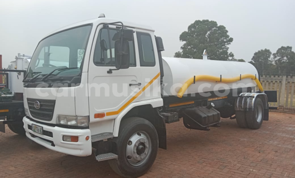 Buy Used Nissan UD White Truck in Bulawayo in Bulawayo