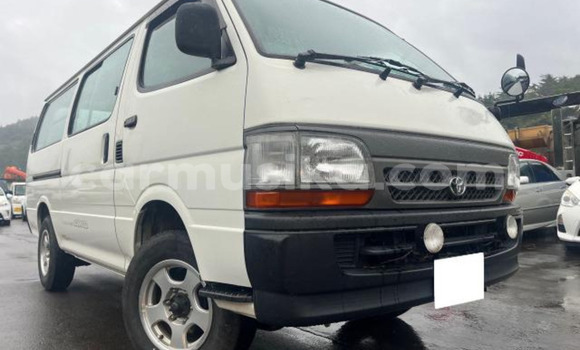 Tenga Tsaru Toyota Hiace Chena Mota in Beitbridge in Matabeleland South Tenga Tsaru Toyota Hiace Chena Mota in Beitbridge in Matabeleland South