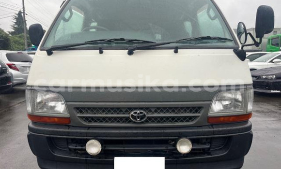 Tenga Tsaru Toyota Hiace Chena Mota in Beitbridge in Matabeleland South Tenga Tsaru Toyota Hiace Chena Mota in Beitbridge in Matabeleland South