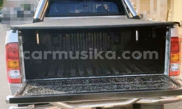 Acheter Occasion Voiture Toyota Hilux Gris à Beitbridge, Matabeleland South Acheter Occasion Voiture Toyota Hilux Gris à Beitbridge, Matabeleland South