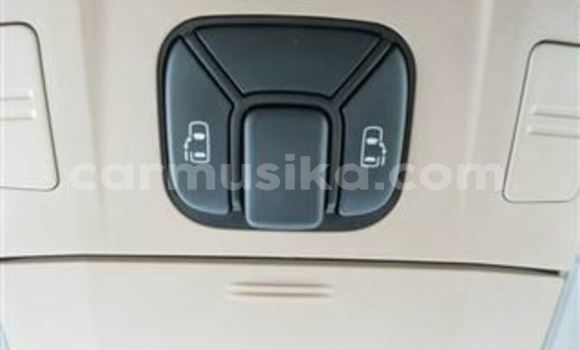 Acheter Occasion Voiture Toyota Alphard Blanc à Beitbridge, Matabeleland South Acheter Occasion Voiture Toyota Alphard Blanc à Beitbridge, Matabeleland South