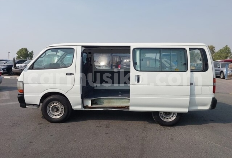 Big with watermark toyota hiace matabeleland south beitbridge 33889