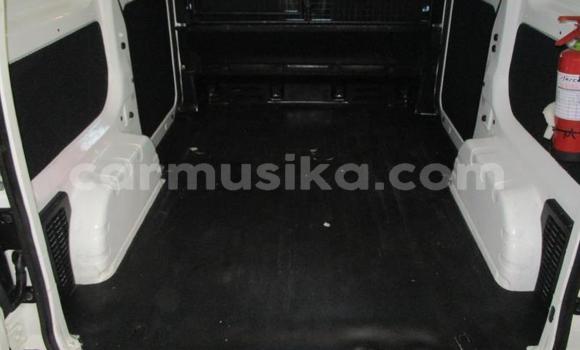 Acheter Occasion Voiture Nissan NV200 Blanc à Beitbridge, Matabeleland South Acheter Occasion Voiture Nissan NV200 Blanc à Beitbridge, Matabeleland South