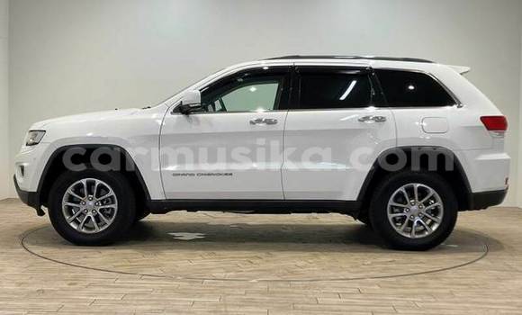 Acheter Occasion Voiture Jeep Grand Cherokee Blanc à Beitbridge, Matabeleland South