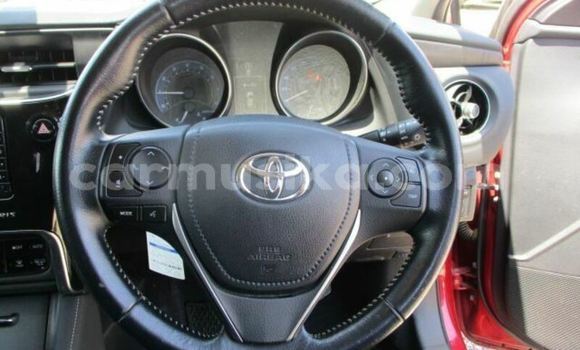 Acheter Occasion Voiture Toyota Auris Rouge à Beitbridge, Matabeleland South Acheter Occasion Voiture Toyota Auris Rouge à Beitbridge, Matabeleland South