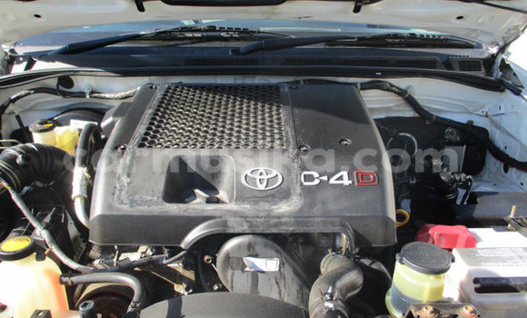 Tenga Tsaru Toyota Hilux Chena Mota in Beitbridge in Matabeleland South Tenga Tsaru Toyota Hilux Chena Mota in Beitbridge in Matabeleland South