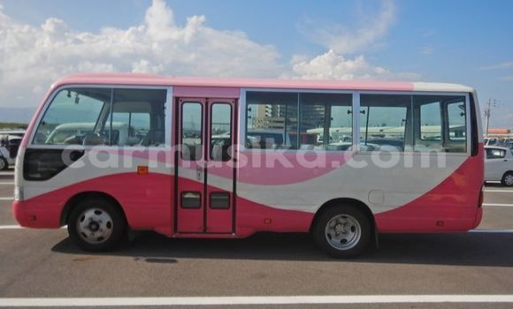 Acheter Occasion Voiture Toyota Coaster Autre à Beitbridge, Matabeleland South Acheter Occasion Voiture Toyota Coaster Autre à Beitbridge, Matabeleland South