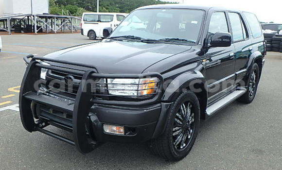 Acheter Occasion Voiture Toyota Hilux Surf Noir à Beitbridge, Matabeleland South Acheter Occasion Voiture Toyota Hilux Surf Noir à Beitbridge, Matabeleland South