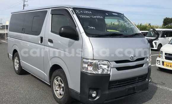 Nunua Ilio tumika Toyota Hiace Fedha Gari ndani ya Beitbridge nchini Matabeleland Kusini