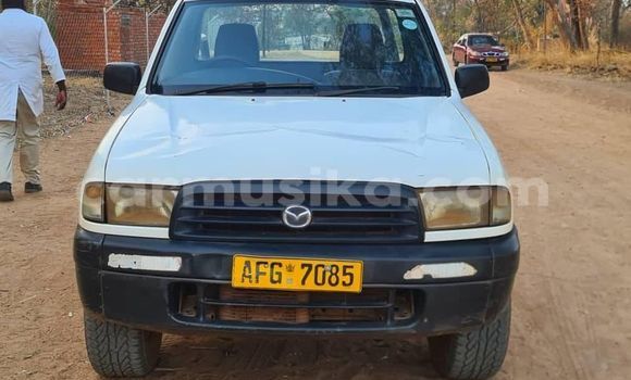 Acheter Occasion Voiture Mazda BT-50 Blanc à Harare, Harare Acheter Occasion Voiture Mazda BT-50 Blanc à Harare, Harare