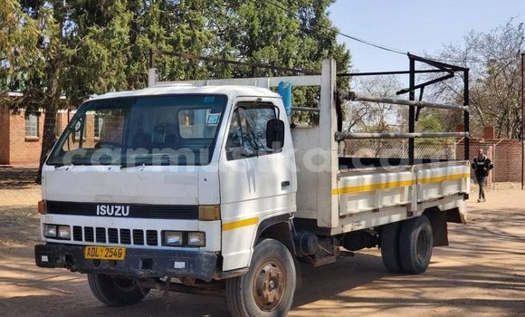 Acheter Occasion Utilitaire Isuzu Elf Blanc à Harare, Harare Acheter Occasion Utilitaire Isuzu Elf Blanc à Harare, Harare
