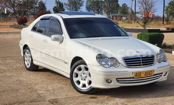 Buy Used Mercedes-Benz C-Classe White Car in Harare in Harare