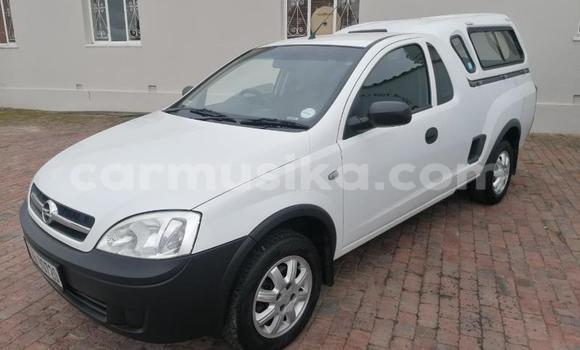 Nunua Ilio tumika Opel Corsa Nyeupe Gari ndani ya Beitbridge nchini Matabeleland Kusini Nunua Ilio tumika Opel Corsa Nyeupe Gari ndani ya Beitbridge nchini Matabeleland Kusini