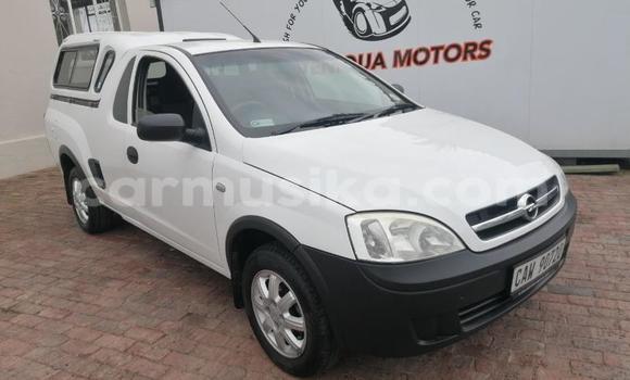 Nunua Ilio tumika Opel Corsa Nyeupe Gari ndani ya Beitbridge nchini Matabeleland Kusini Nunua Ilio tumika Opel Corsa Nyeupe Gari ndani ya Beitbridge nchini Matabeleland Kusini