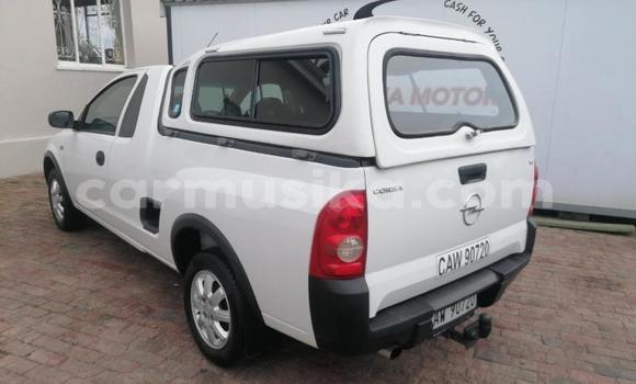 Nunua Ilio tumika Opel Corsa Nyeupe Gari ndani ya Beitbridge nchini Matabeleland Kusini Nunua Ilio tumika Opel Corsa Nyeupe Gari ndani ya Beitbridge nchini Matabeleland Kusini