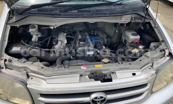 Nunua Ilio tumika Toyota Noah Fedha Gari ndani ya Beitbridge nchini Matabeleland Kusini Nunua Ilio tumika Toyota Noah Fedha Gari ndani ya Beitbridge nchini Matabeleland Kusini