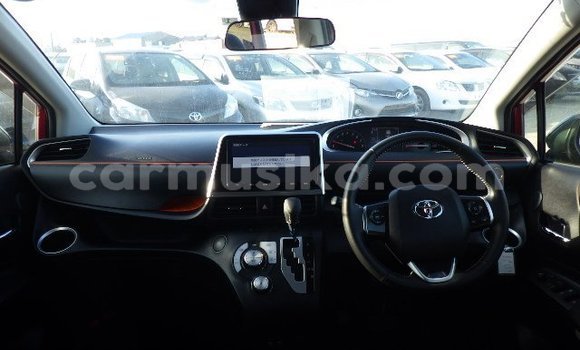 Acheter Occasion Voiture Toyota Sienta Rouge à Beitbridge, Matabeleland South Acheter Occasion Voiture Toyota Sienta Rouge à Beitbridge, Matabeleland South