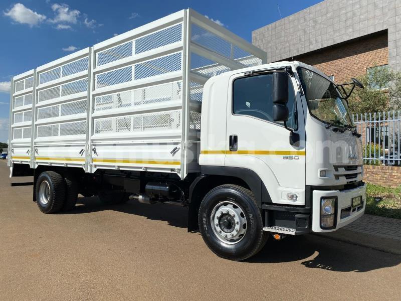 Big with watermark isuzu ftr 850 matabeleland south beitbridge 33945