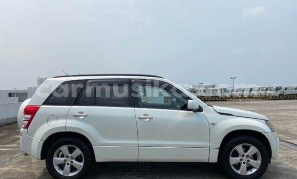 Tenga Tsaru Suzuki Grand Vitara Chena Mota in Beitbridge in Matabeleland South Tenga Tsaru Suzuki Grand Vitara Chena Mota in Beitbridge in Matabeleland South