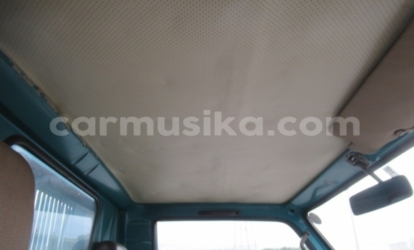 Nunua Ilio tumika Toyota Dyna Bluu Lori ndani ya Beitbridge nchini Matabeleland Kusini Nunua Ilio tumika Toyota Dyna Bluu Lori ndani ya Beitbridge nchini Matabeleland Kusini