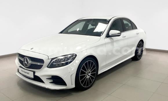 Buy Used Mercedes-Benz C-Classe White Car in Beitbridge in Matabeleland South