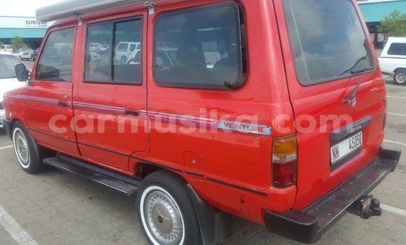 Acheter Occasion Voiture Toyota Venza Rouge à Beitbridge, Matabeleland South Acheter Occasion Voiture Toyota Venza Rouge à Beitbridge, Matabeleland South